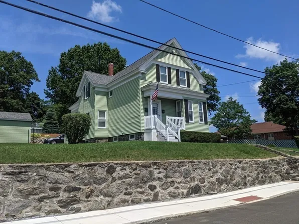 53 Weare St, Lawrence, MA 01843
