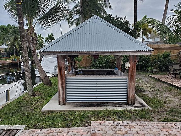 4th image of 2524 Key Largo Ln