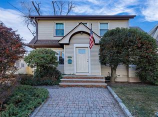 16-14 Ellis Ave, Fair Lawn, NJ 07410
