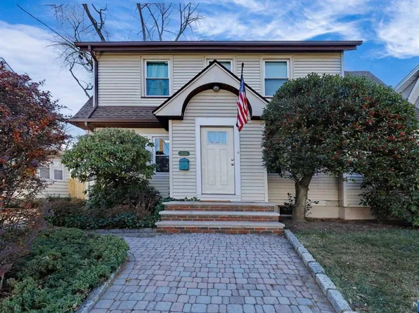 16-14 Ellis Ave, Fair Lawn, NJ 07410