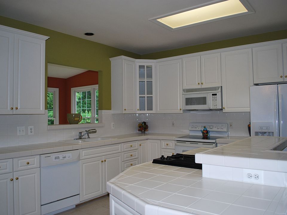 2nd image of 4014 Thistlebridge Way