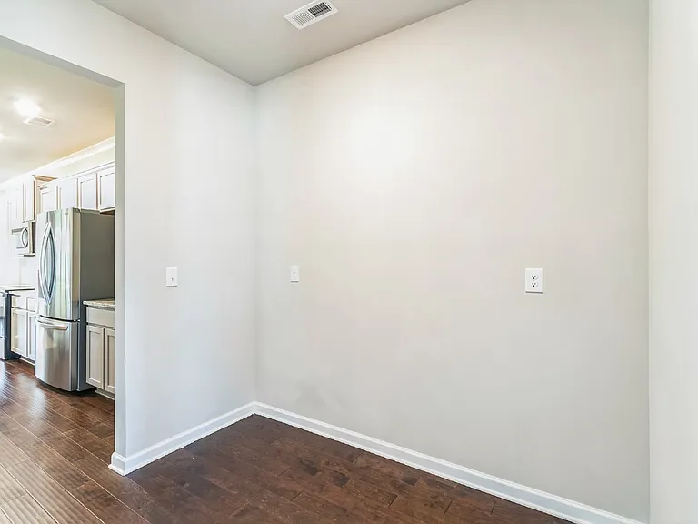 1398 Harlequin Way — Photo 21