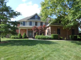 7653 W Old Colony Dr, New Palestine, IN 46163