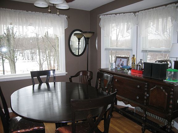 Dining Room 2
