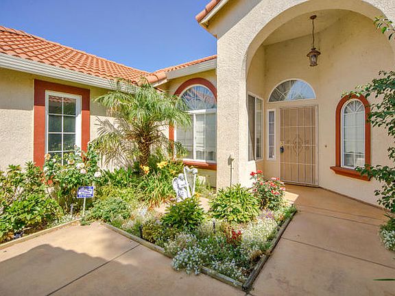 4th image of 2984 Flora Springs Way