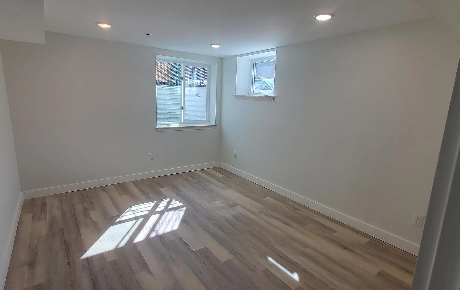 2 bed, 1200 sqft, $1,750 — Photo 4