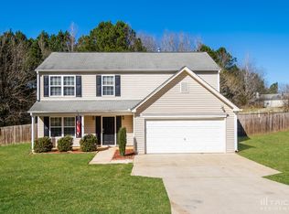 296 Grandview Ln, Powder Springs, GA 30127
