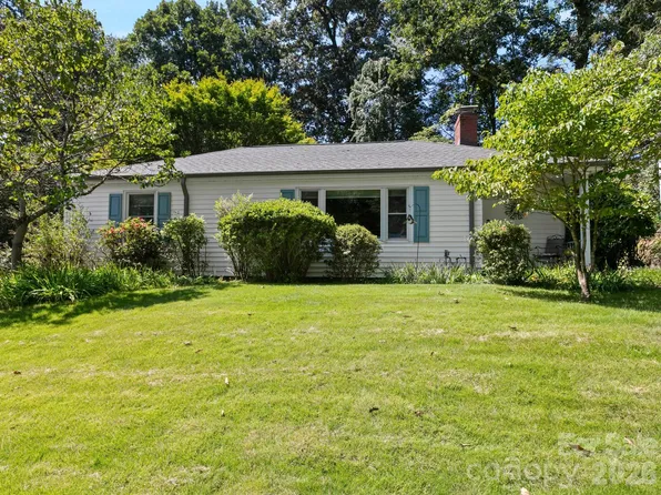 28 Arthur Rd, Asheville, NC 28806