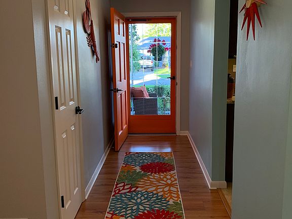 Welcoming entry