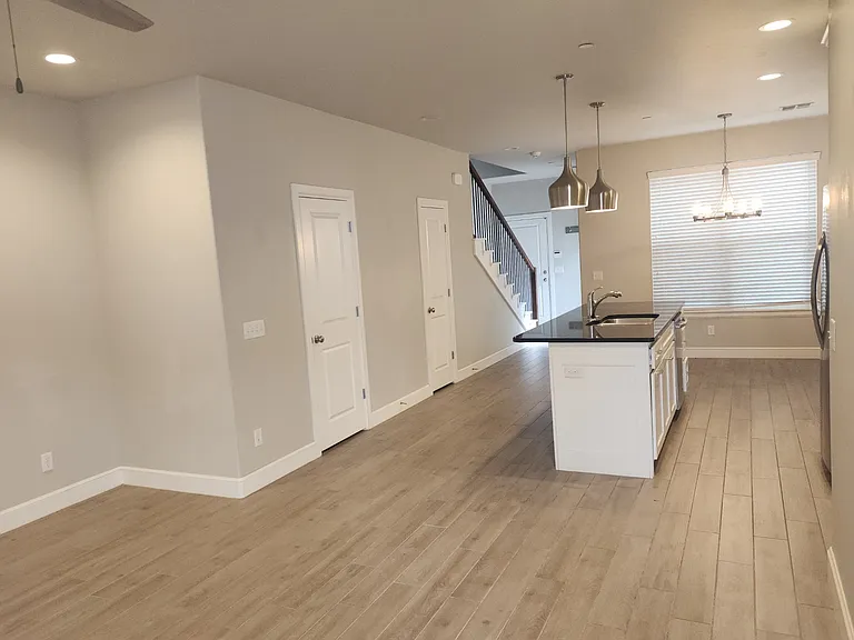 16124 N Western Ave #1 — Photo 12