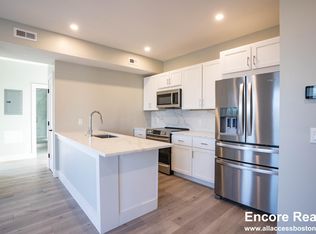 28 Norwood St #301, Dorchester, MA 02122