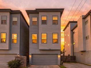 2903 Blodgett St, Houston, TX 77004