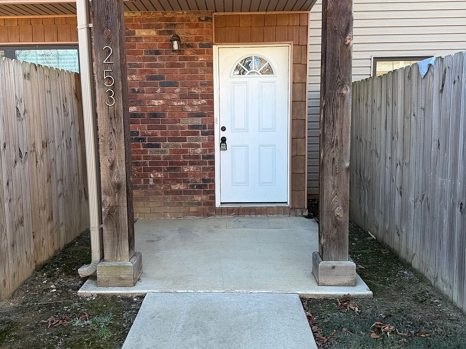 1st image of 257 W Ecology Dr