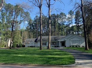 203 Glasgow Rd, Cary, NC 27511