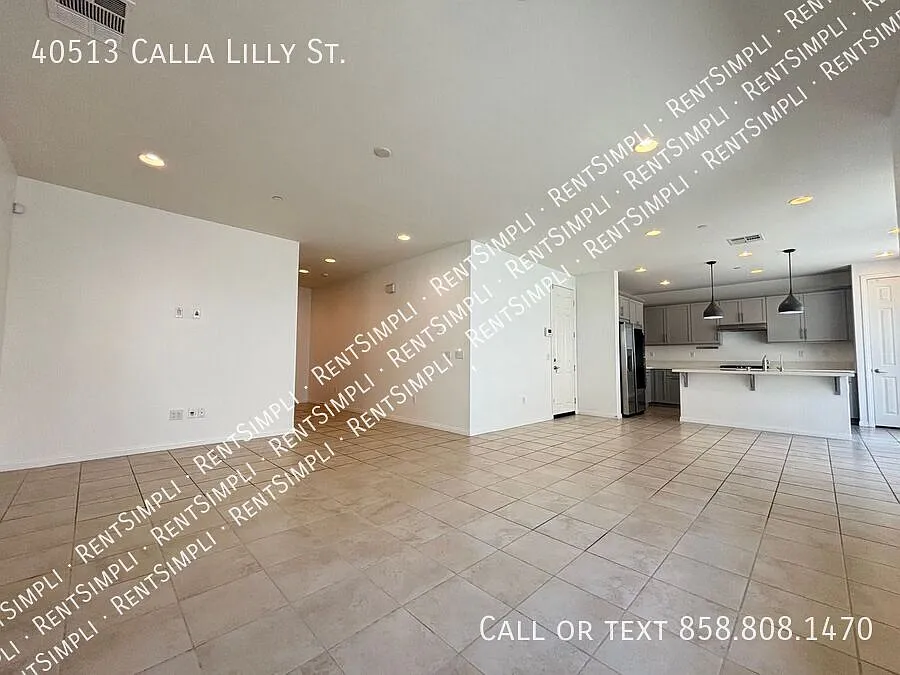 Beautiful Santa Barbara-Style Home with Loft, EV Charger & Modern Upgrades! — Photo 4
