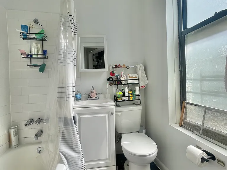 788 Park Pl #10 — Photo 13
