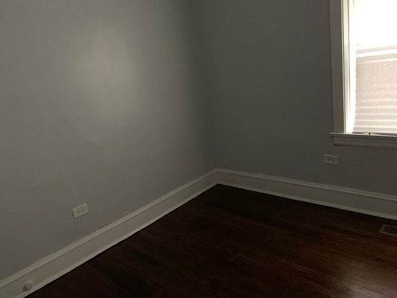 5th image of 5063 W Jackson Blvd #1