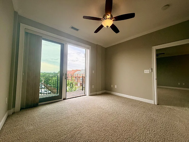 325 Hay St #306 — Photo 9