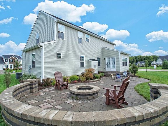 3rd image of 1591 Buckhurst Run