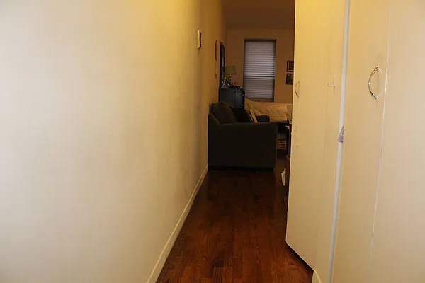 Rented by Eljay Realty, Co. | media 5