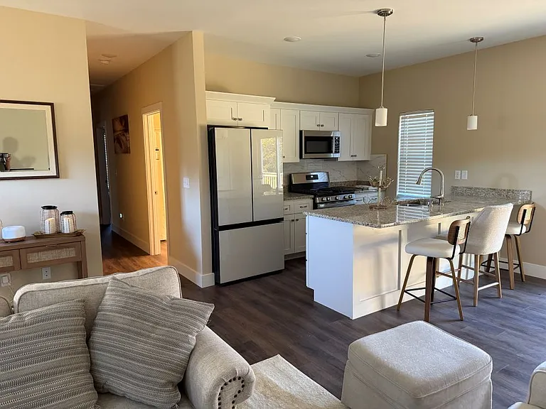 6566 Esquire Dr — Photo 17