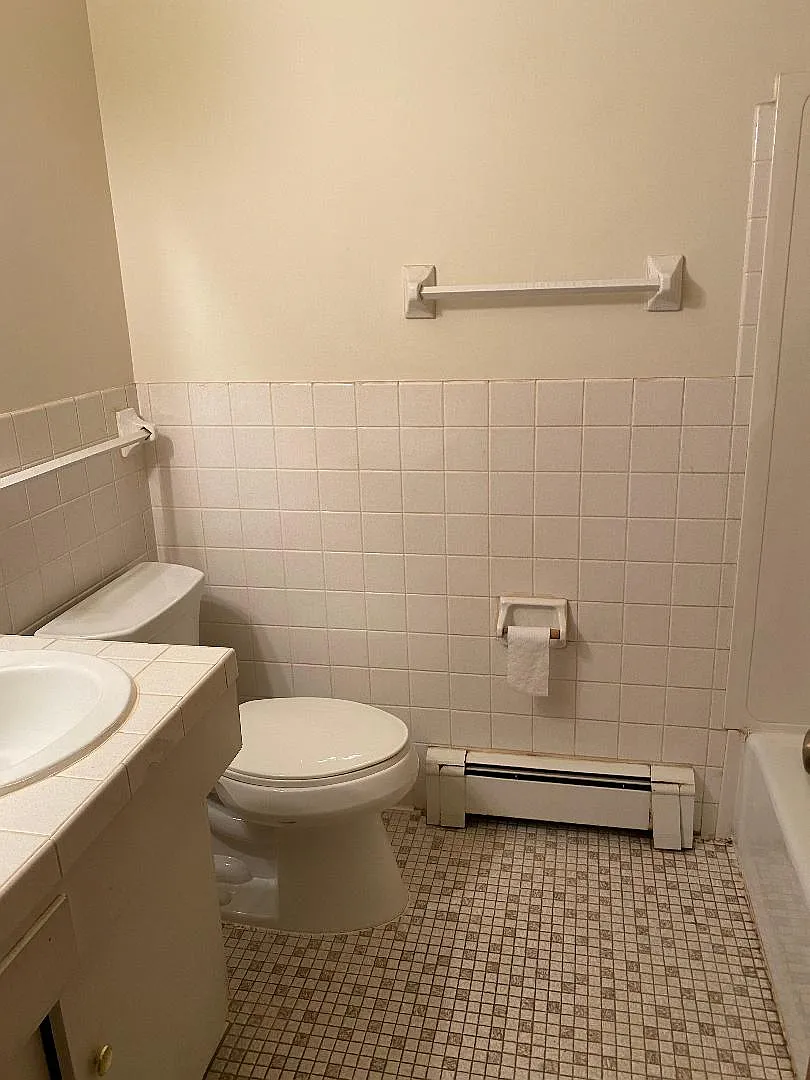 2 bed, 800 sqft, $1,248 — Photo 3