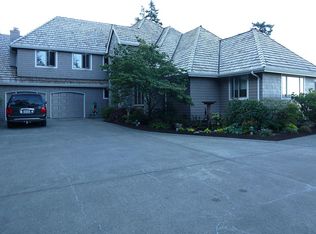 1395 Chuckanut Crest Dr, Lummi Island, WA 98229