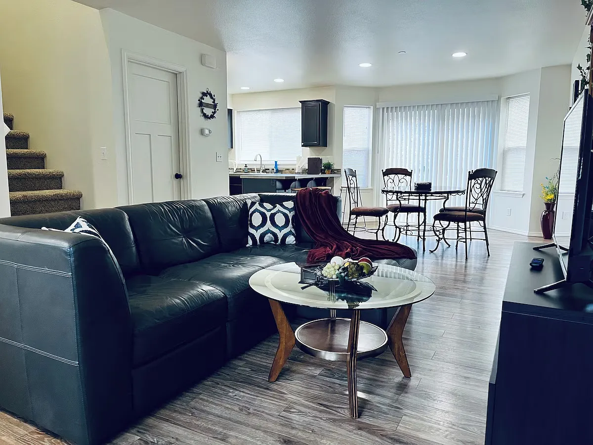 Spacious living room. - 1200 Olney Ave SE