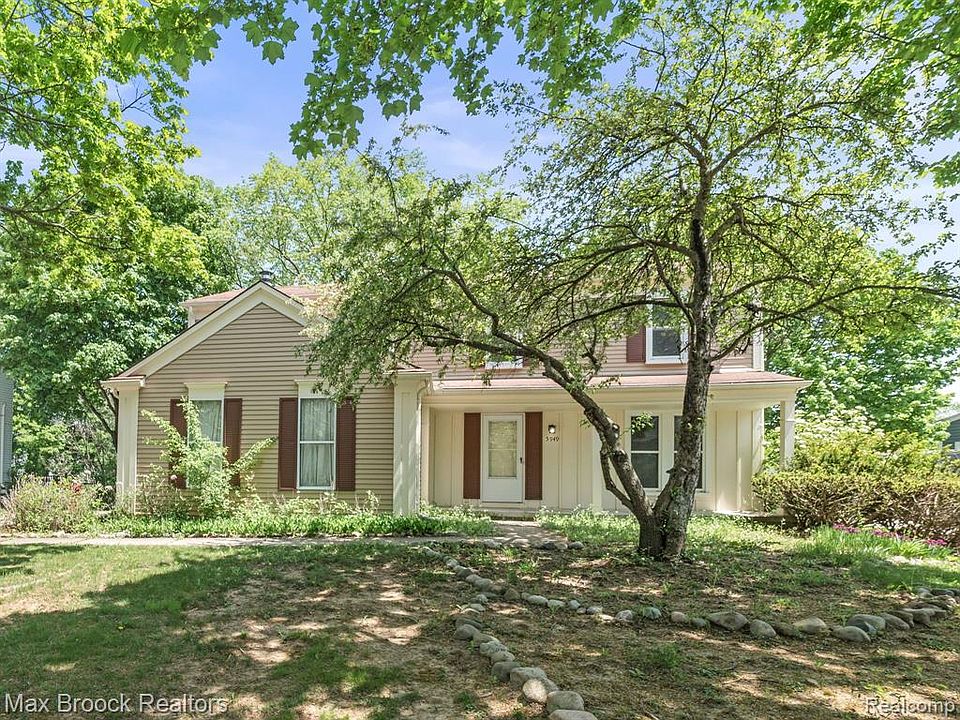 5949 Kingsfield Dr, West Bloomfield, MI 48322 Zillow