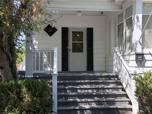 3rd image of 325 Lewis Ave