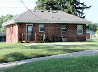 5101 Douglas Ave, Des Moines, IA 50310