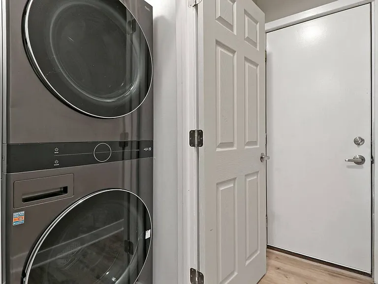 Washer/Dryer