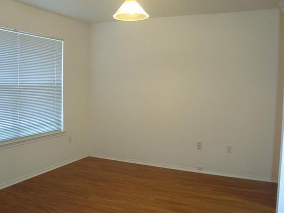 2nd image of 12817 Noche Clara Dr