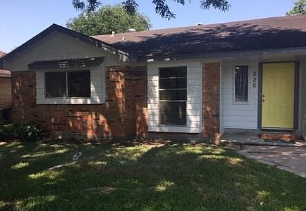 1st image of 526 Seminole Dr