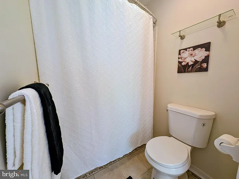 20 Cambridge Ct — Photo 18