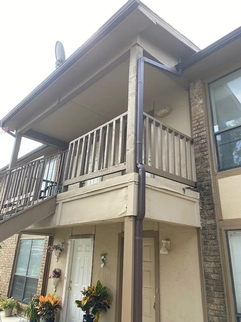 2 Bedroom Apartment By Twu — Photo 1