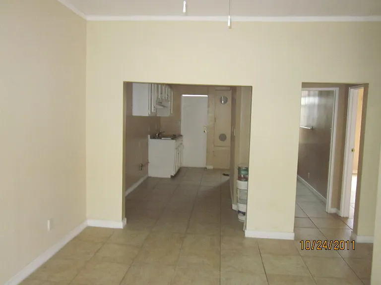 209 Columbia Pl — Photo 4