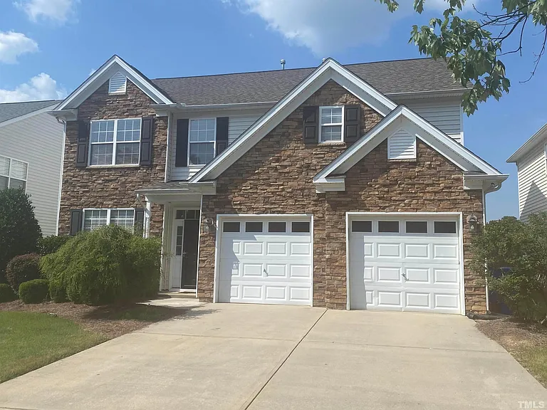 234 Stobhill Ln — Photo 1
