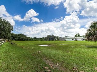 1480 Center Rd, Terra Ceia, FL 34250