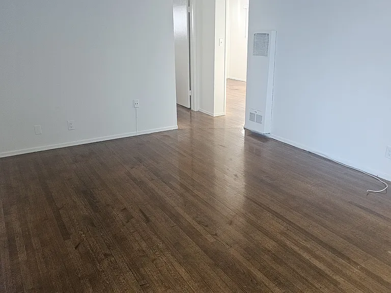 636 N Sweetzer Ave #10 — Photo 2