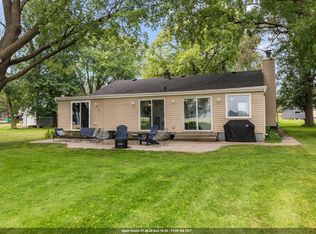 1583 Butte Des Morts Beach Rd, Neenah, WI 54956