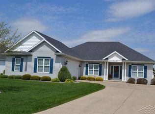 7160 Spring Lake Trl, Saginaw, MI