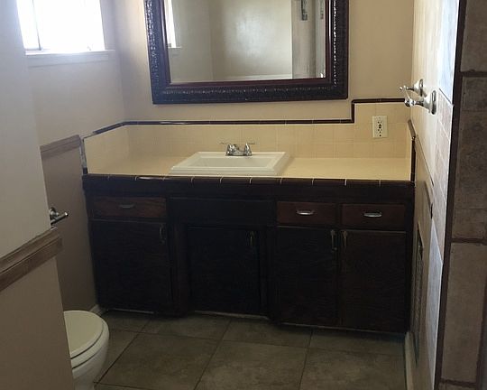 5th image of 1270 Indian Hill Blvd