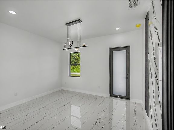 4th image of 3121 69th St W