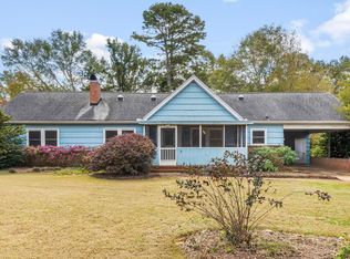 7 Long Forest Dr, Greenville, SC 29617