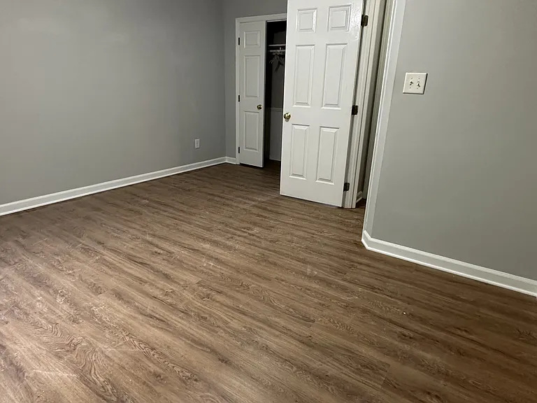 5409 Rockholly Ct — Photo 17