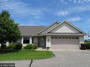 1009 3rd St SE, New Prague, MN 56071