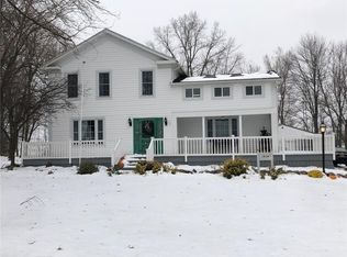 1804 State Rd, Webster, NY 14580
