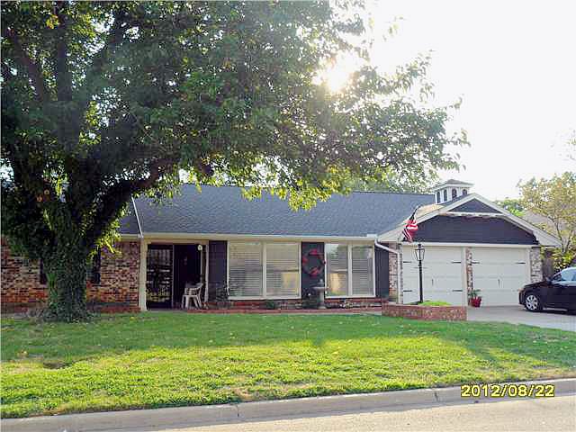 1st image of 11701 Victoria Pl