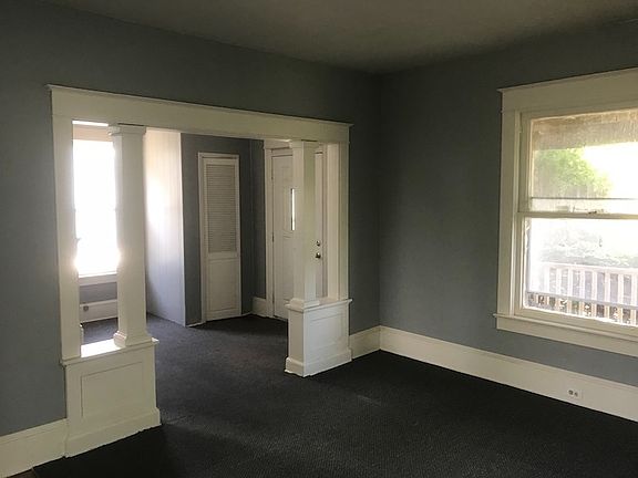4th image of 465 McPherson St